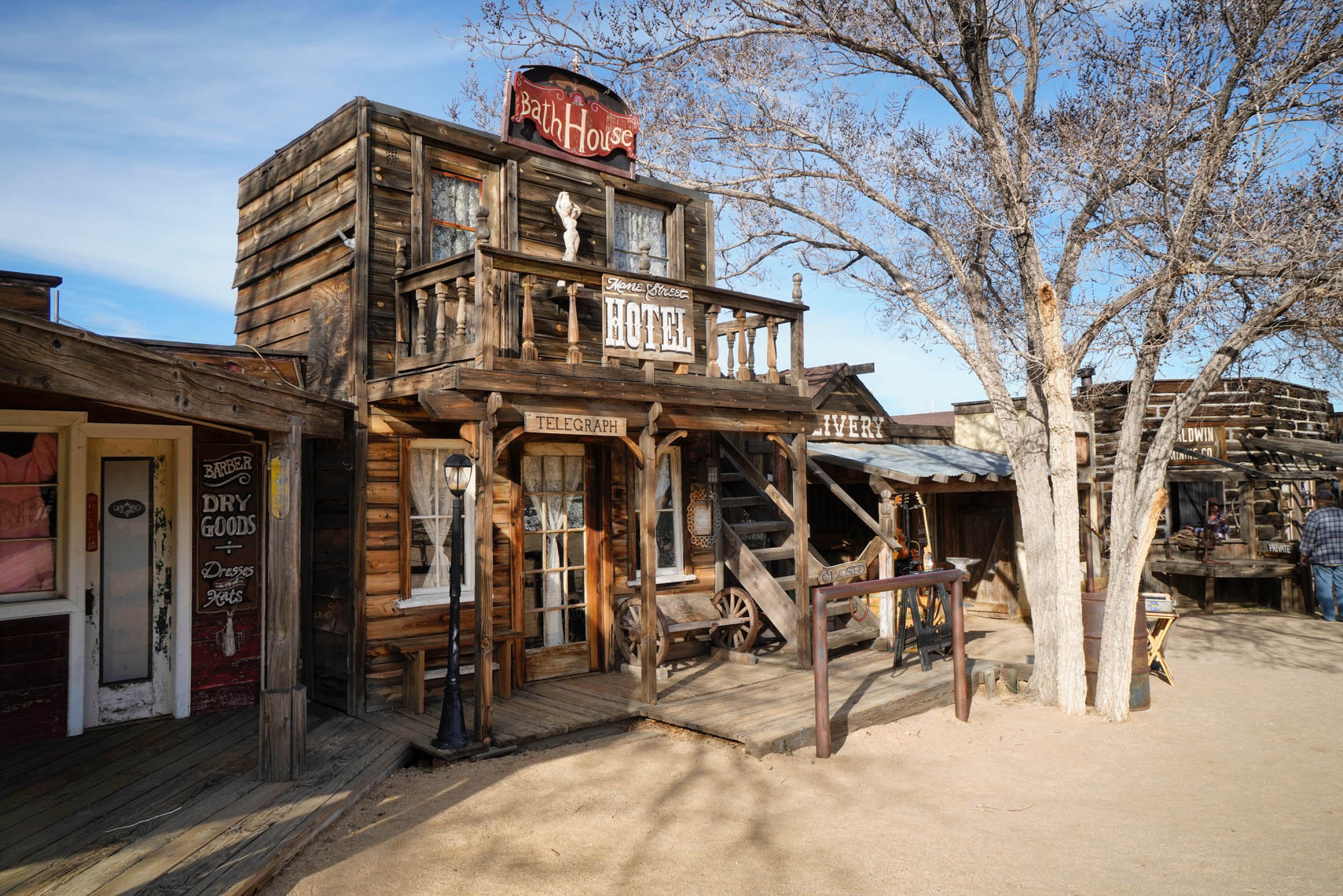 10.PioneerTown